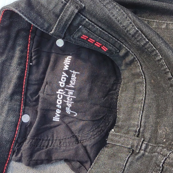 ๐ปPEACE, LOVE, WORLD โฎ๐ค๐ Missy Ankle Jean with Cheetah Cuff - Picture 5 of 15